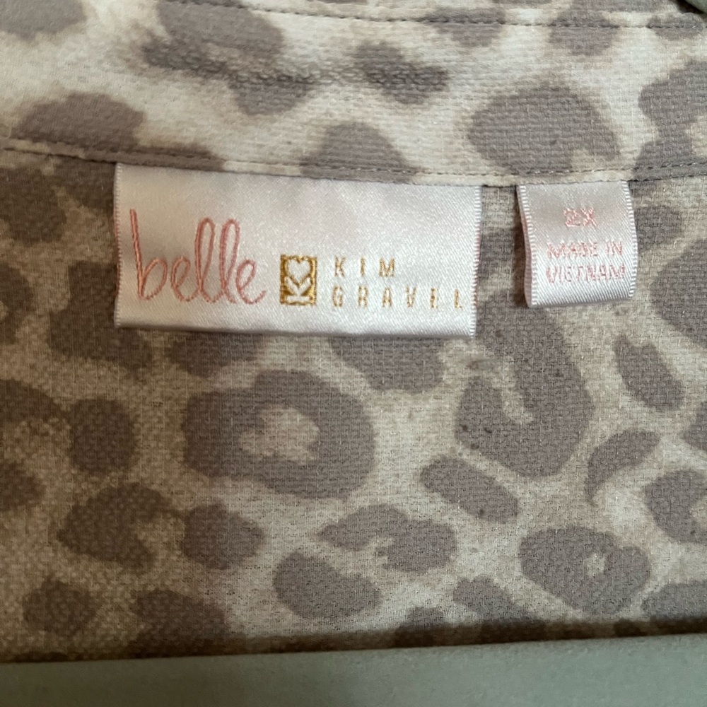 Belle Kim Gravel Animal Print Button Down - Picture 4 of 7